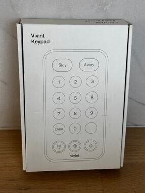 Vivint Wireless Security Keypad White Stay Away Panic Alarm NIB